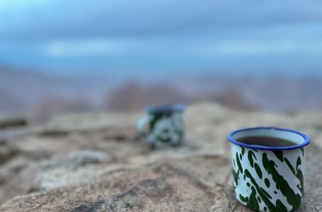 Dua Sajak tentang Rindu