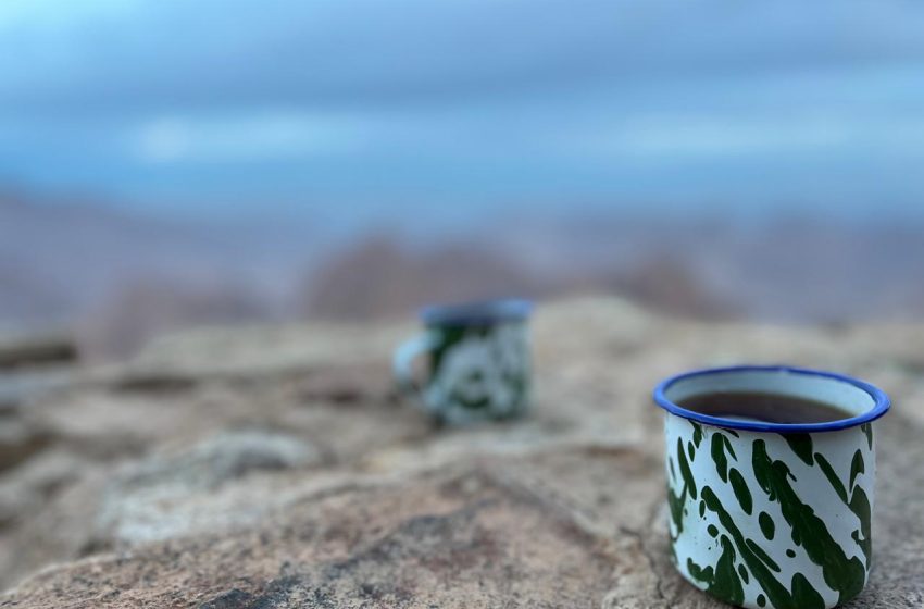  Dua Sajak tentang Rindu